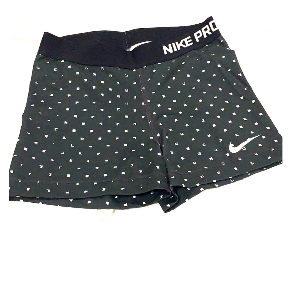 Nike pro athletic shorts